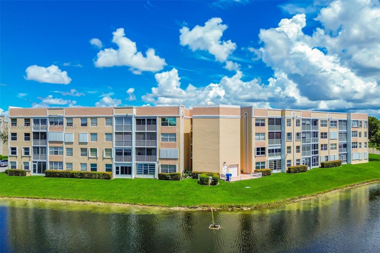 10346 NW 24th Pl, Unit 304, Sunrise, FL 33322 Photo