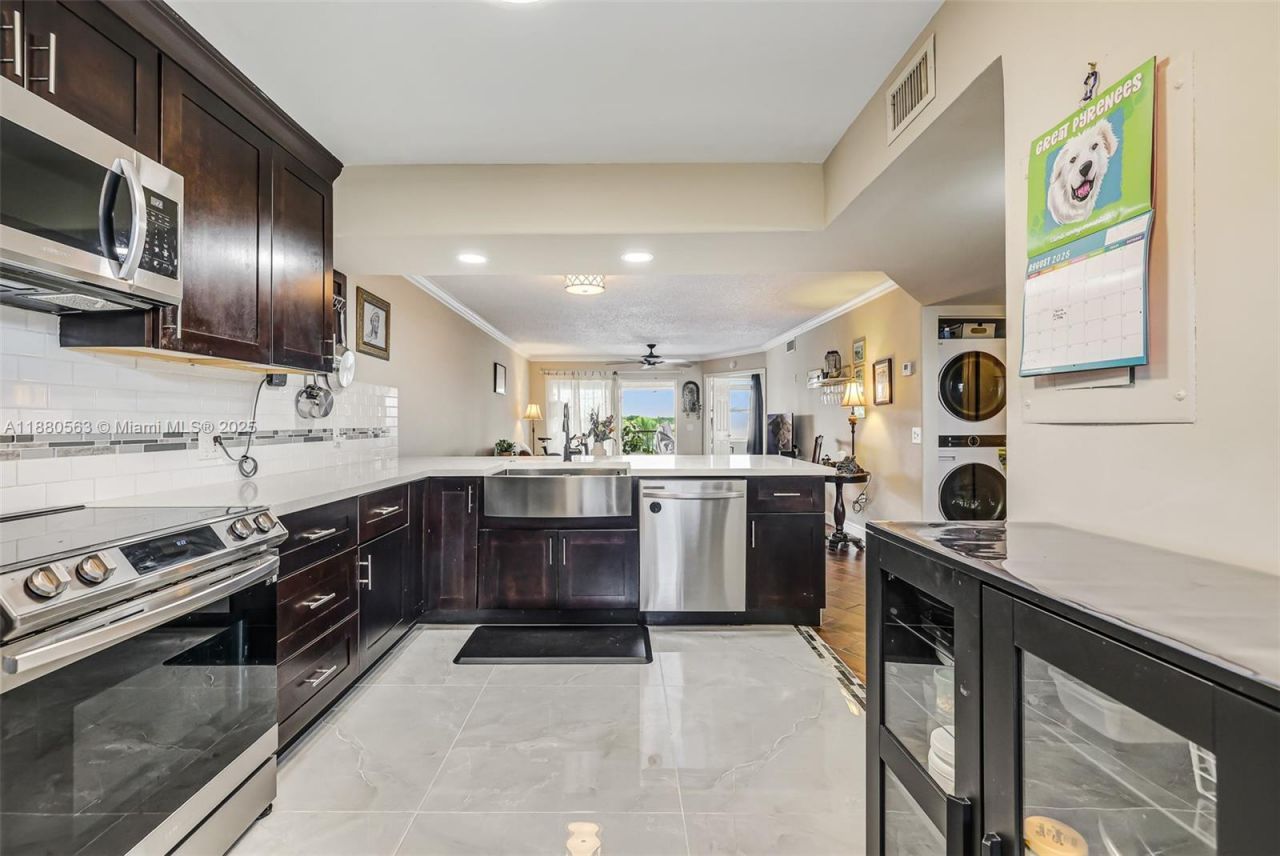 10346 NW 24th Pl, Unit 304, Sunrise, FL 33322 Photo