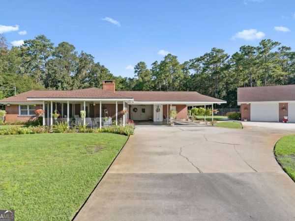 435 Chapel Crossing Road, Brunswick, GA 31525