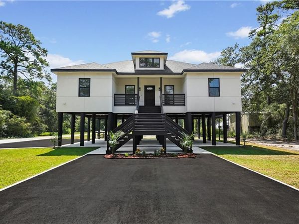 38140 CLEVELAND Street, Slidell, LA 70458