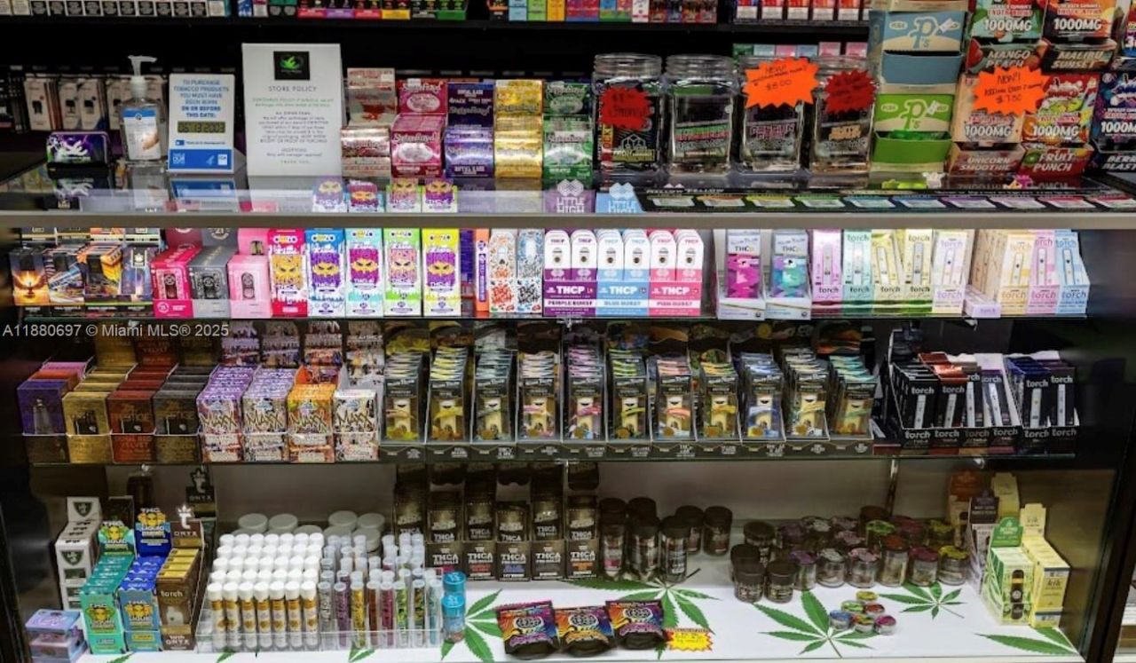 16774 SW 88th St, Miami, FL 33196 Photo