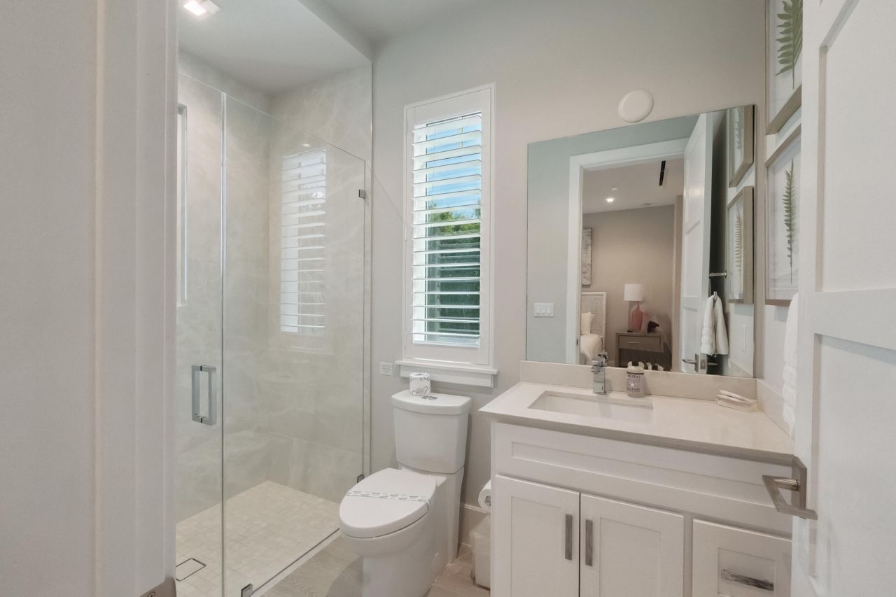 80639 Old Highway, Unit 201, Islamorada, FL 33036 Photo