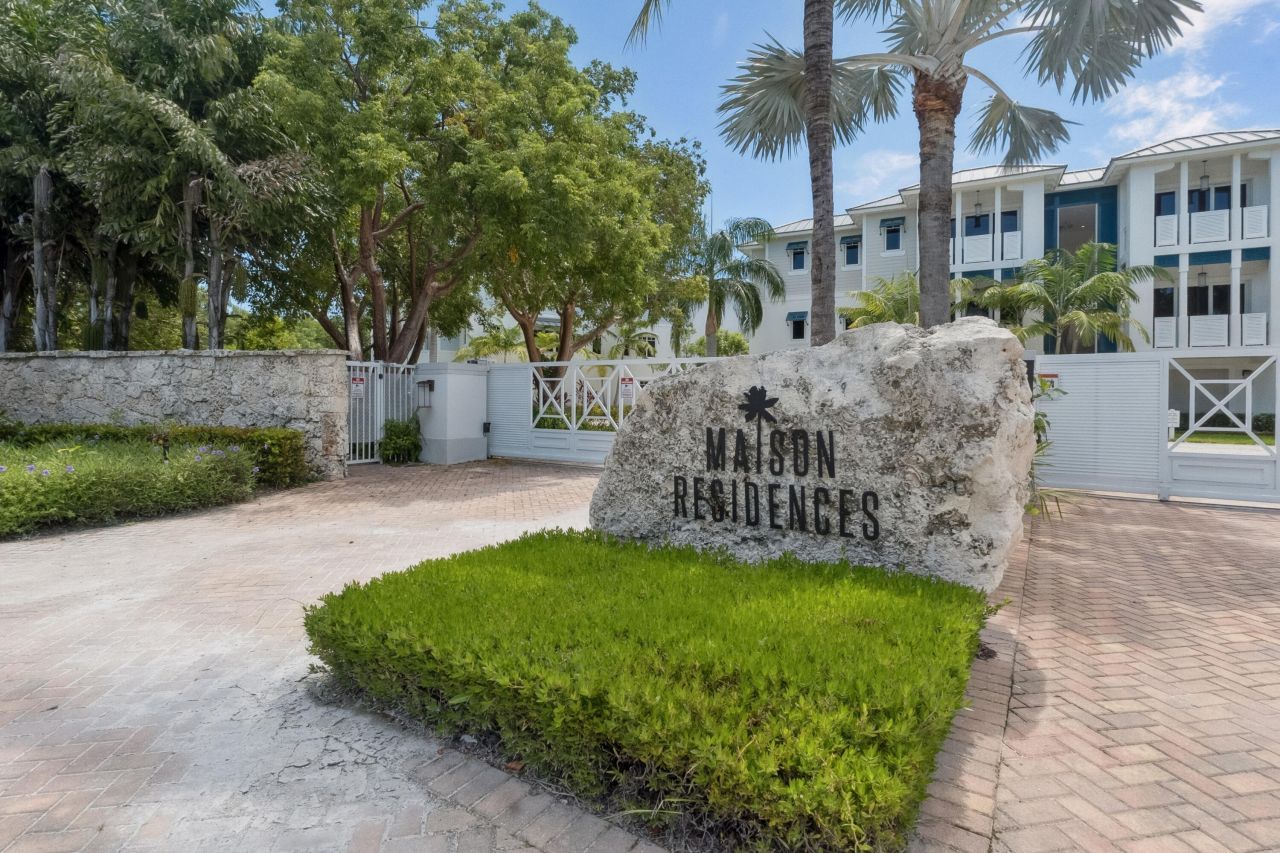 80639 Old Highway, Unit 201, Islamorada, FL 33036 Photo