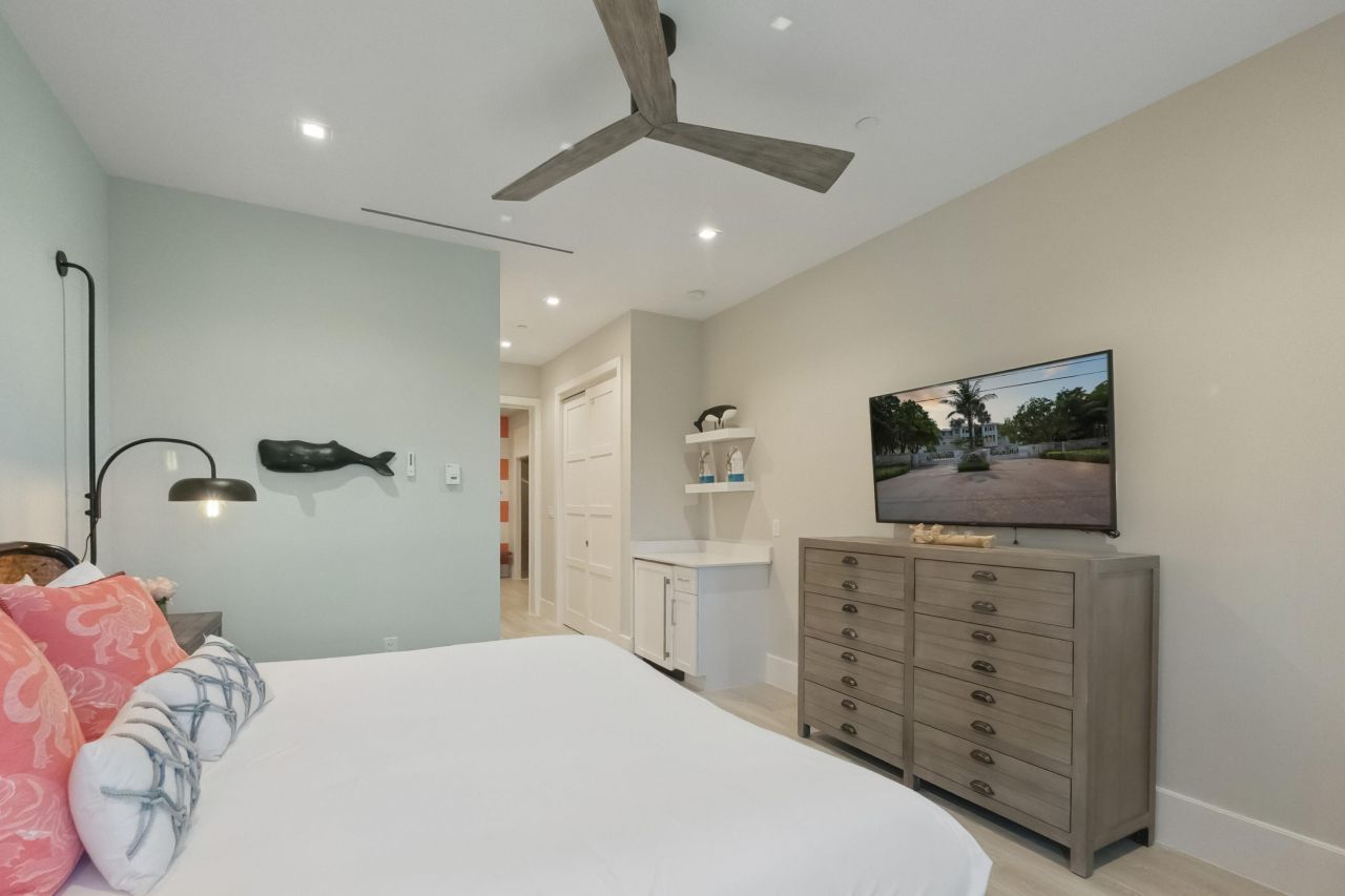 80639 Old Highway, Unit 201, Islamorada, FL 33036 Photo