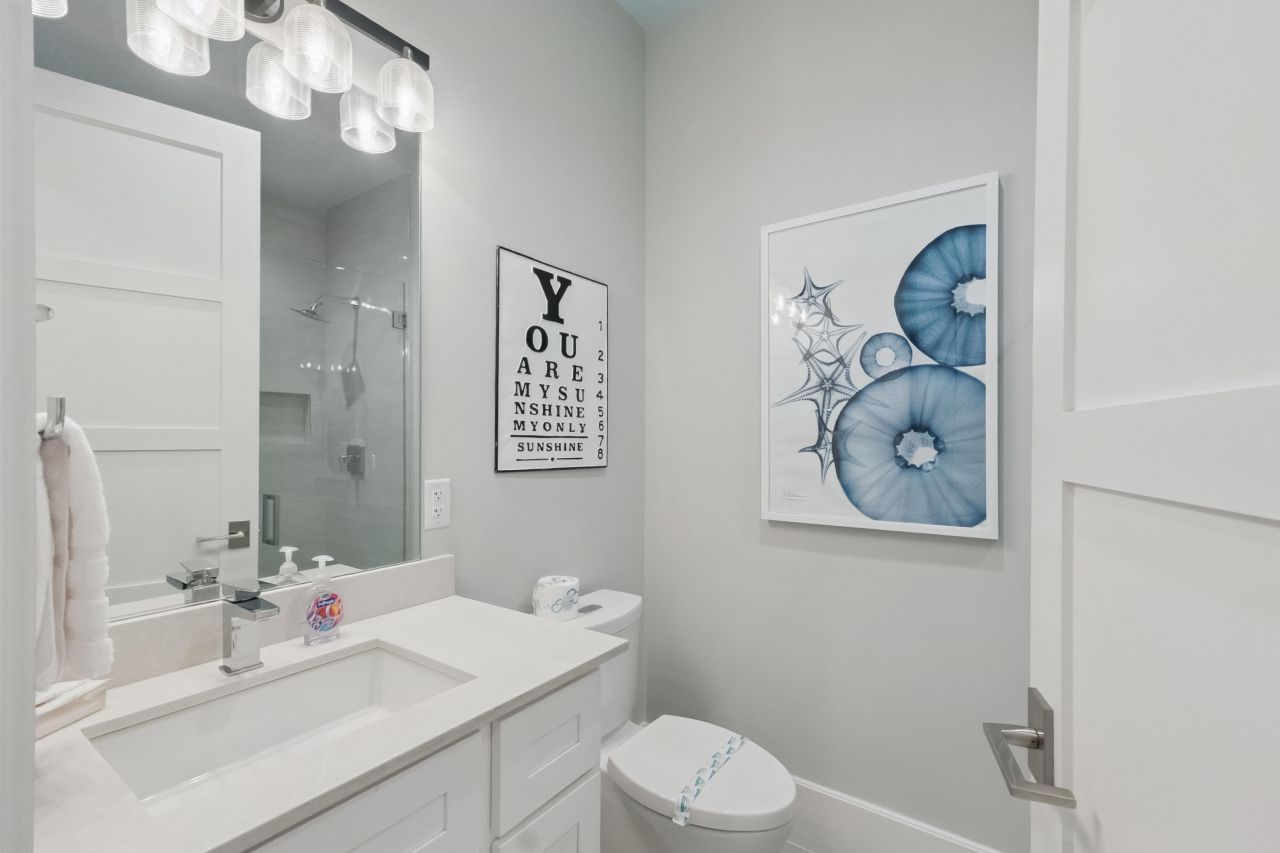 80639 Old Highway, Unit 201, Islamorada, FL 33036 Photo