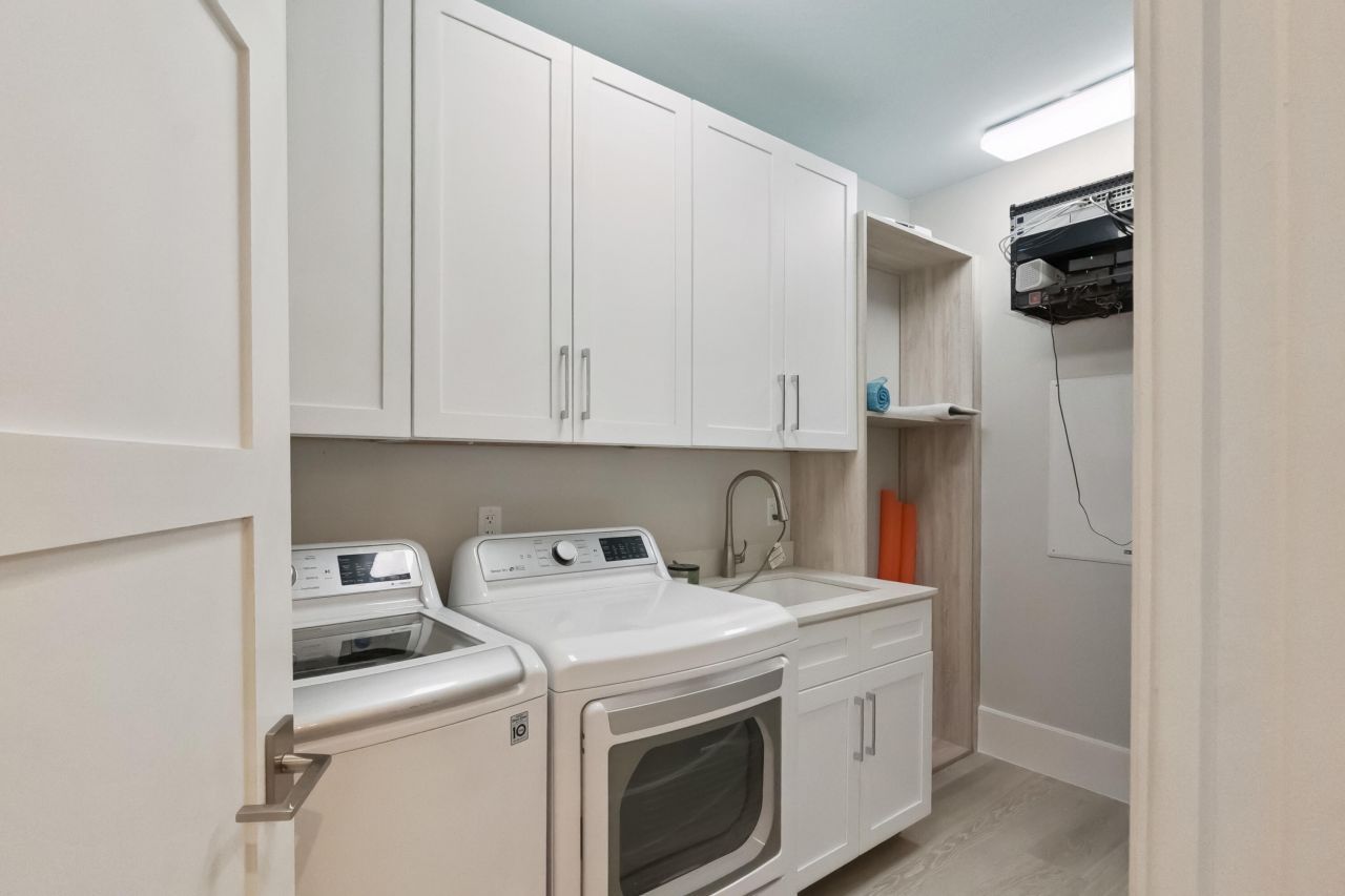 80639 Old Highway, Unit 201, Islamorada, FL 33036 Photo