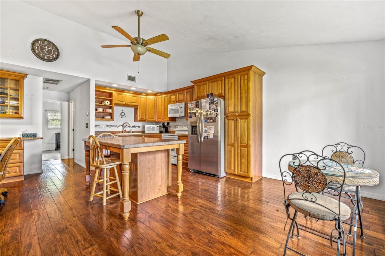 12 Country Club Drive, Unit B, New Smyrna Beach, FL 32168 Photo