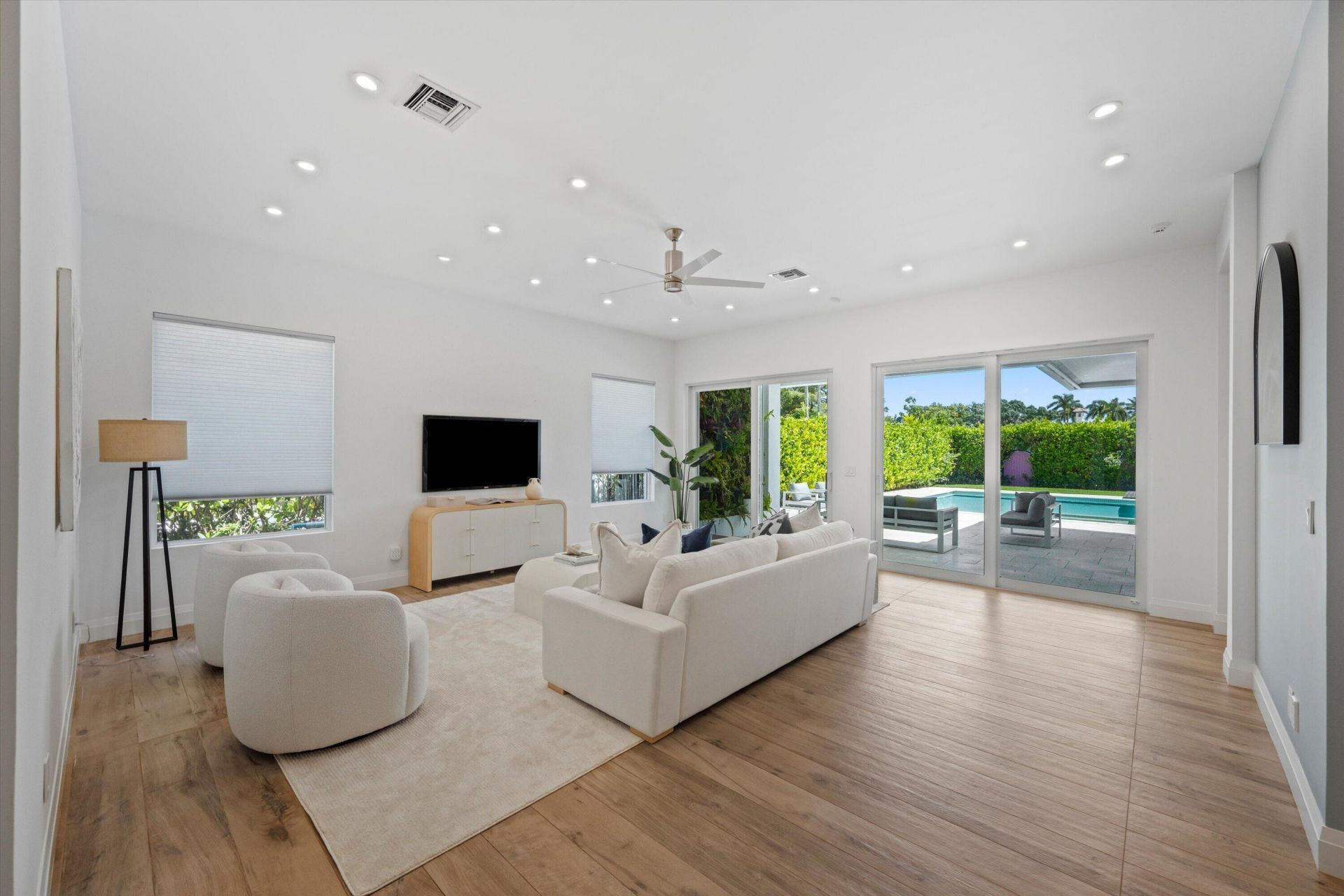 2940 Twin Oaks Way, Wellington, FL 33414 Photo