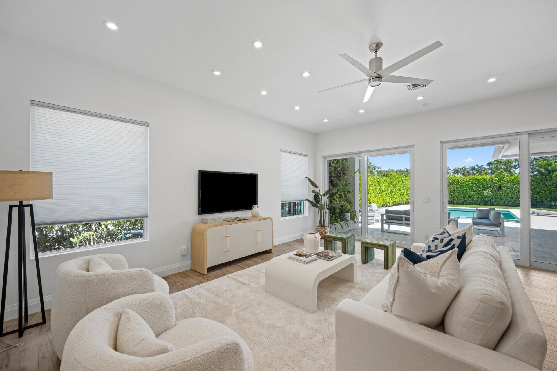 2940 Twin Oaks Way, Wellington, FL 33414 Photo