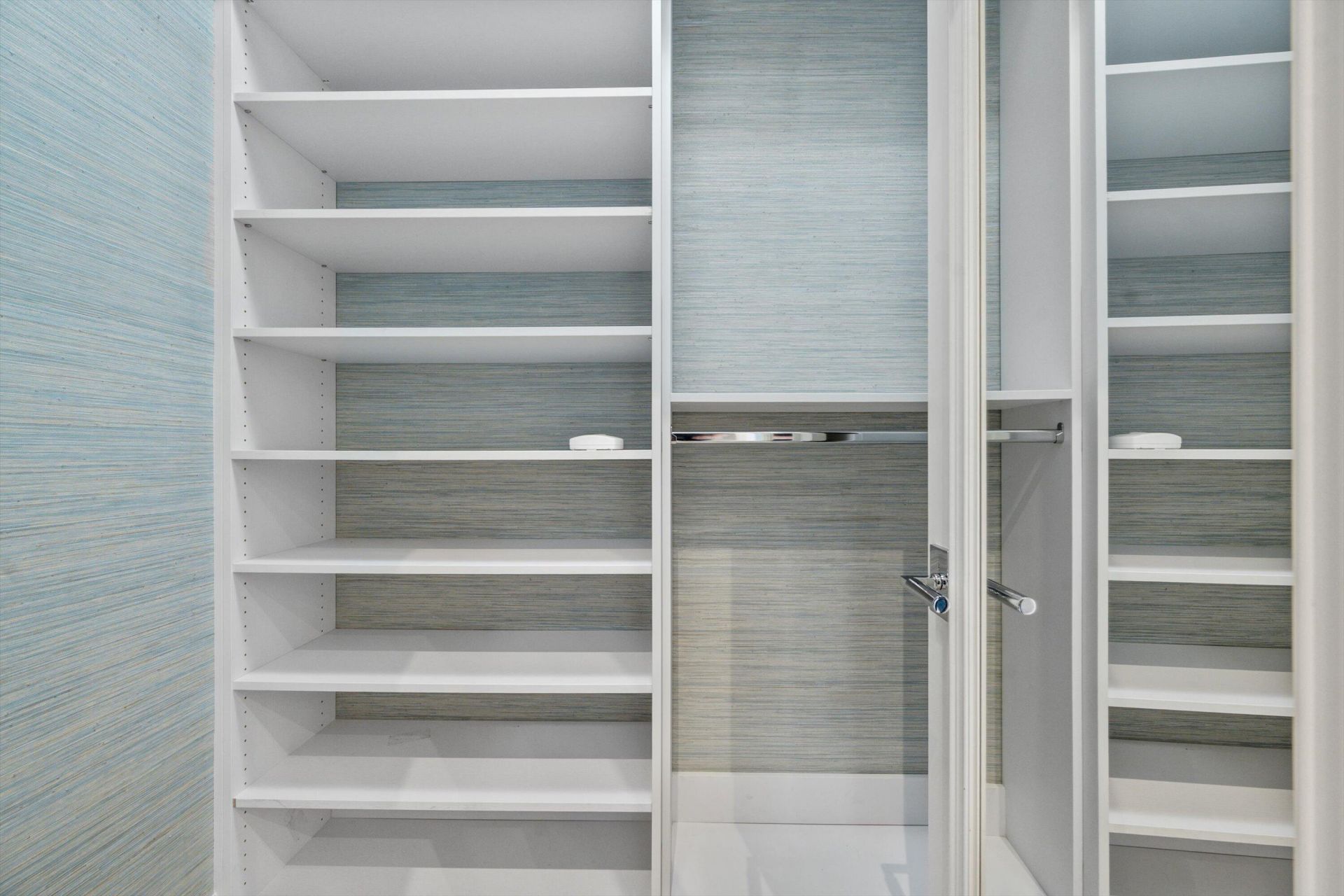 2940 Twin Oaks Way, Wellington, FL 33414 Photo