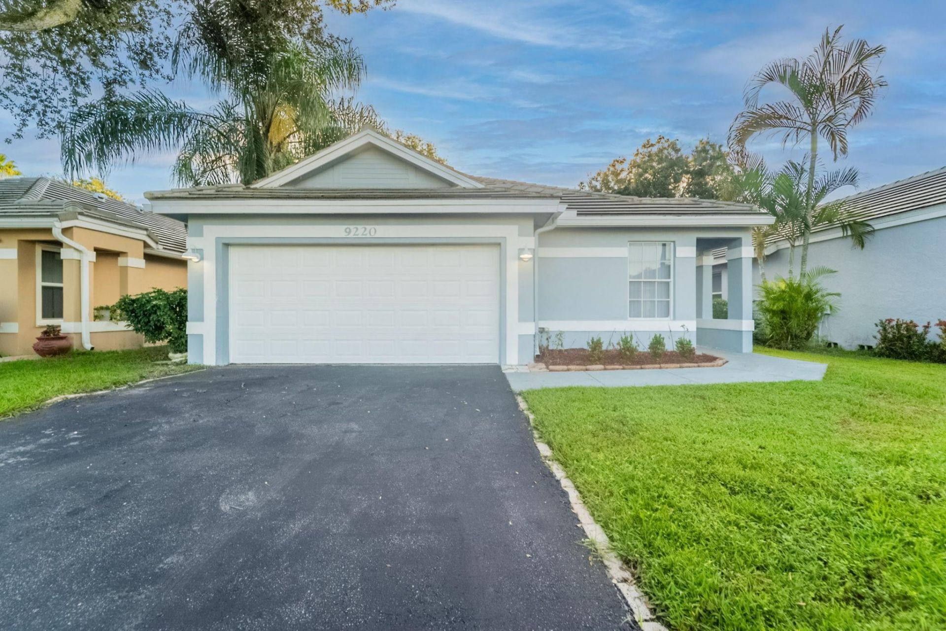 9220 Arborwood Circle, Davie, FL 33328 Photo