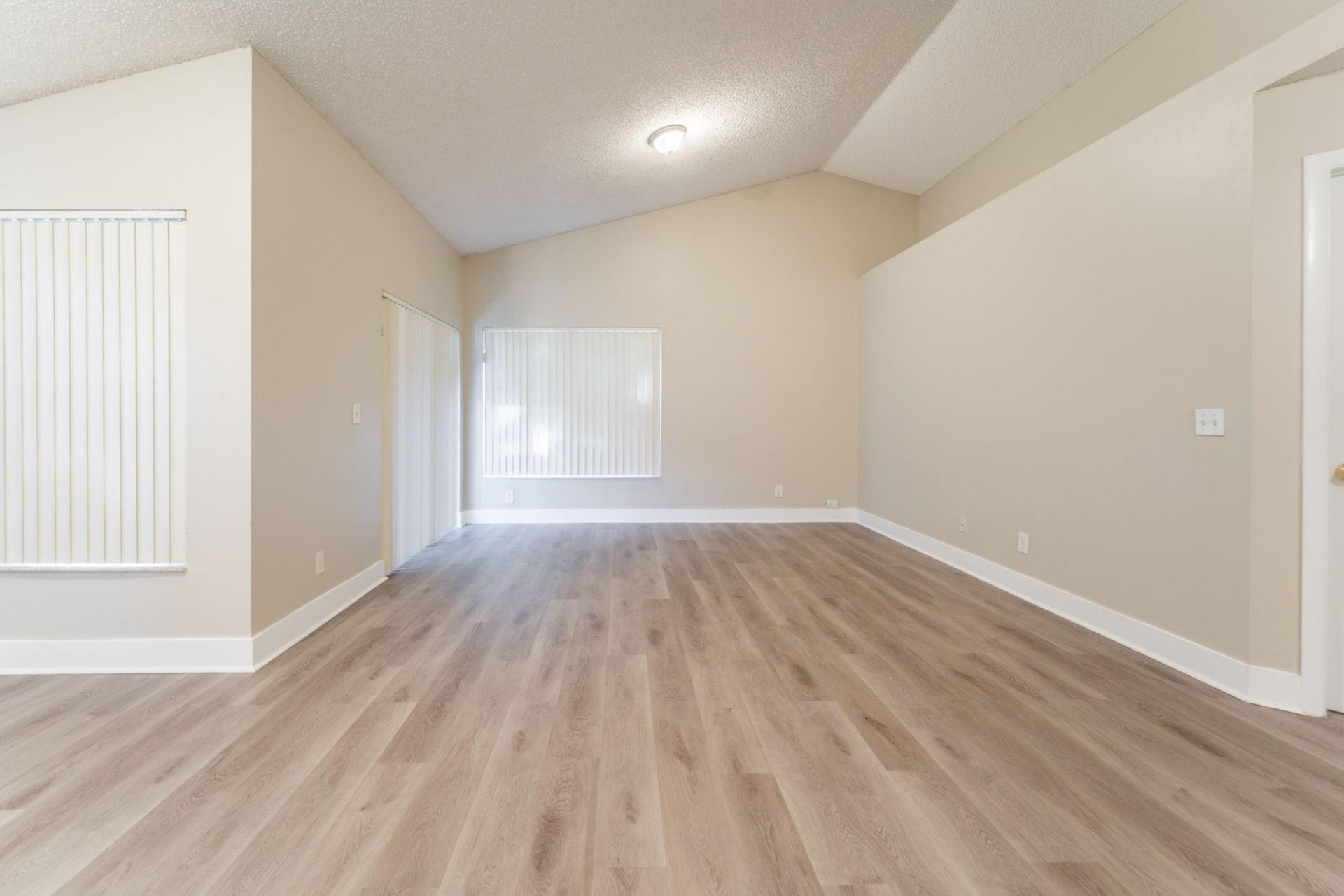 9220 Arborwood Circle, Davie, FL 33328 Photo