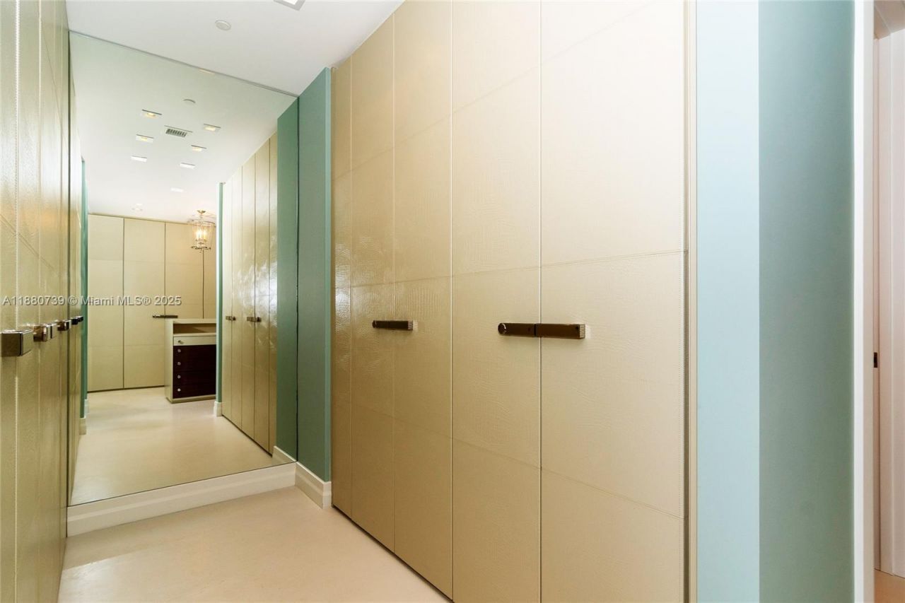 17749 Collins Ave, Unit 3801, Sunny Isles Beach, FL 33160 Photo