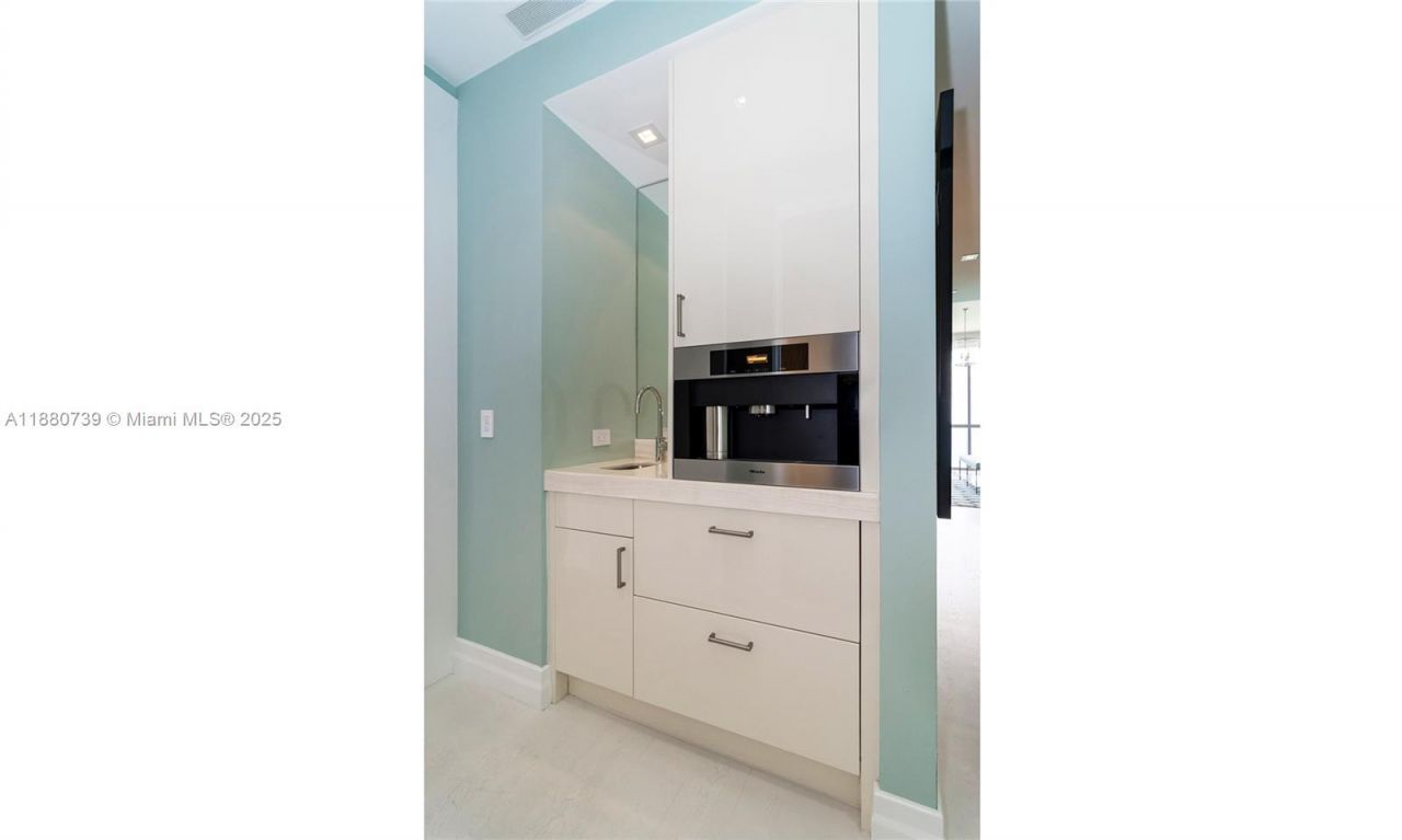 17749 Collins Ave, Unit 3801, Sunny Isles Beach, FL 33160 Photo