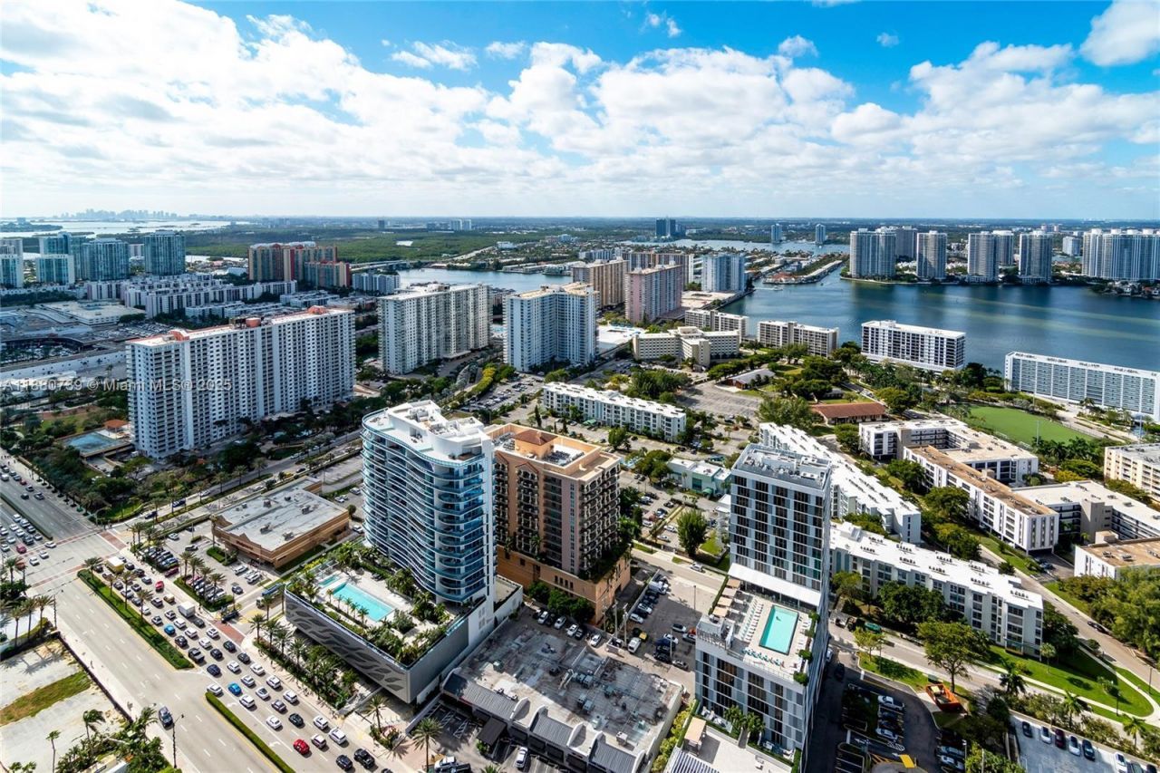 17749 Collins Ave, Unit 3801, Sunny Isles Beach, FL 33160 Photo