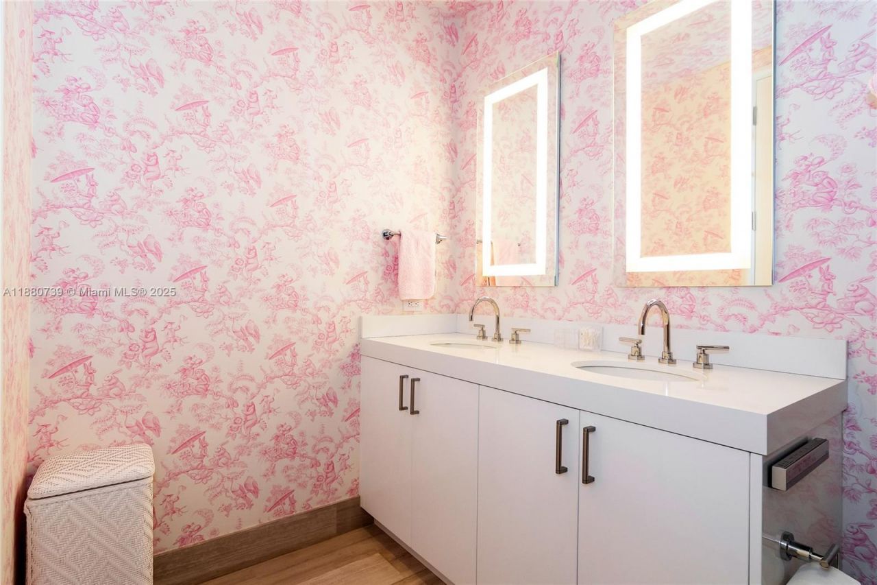 17749 Collins Ave, Unit 3801, Sunny Isles Beach, FL 33160 Photo