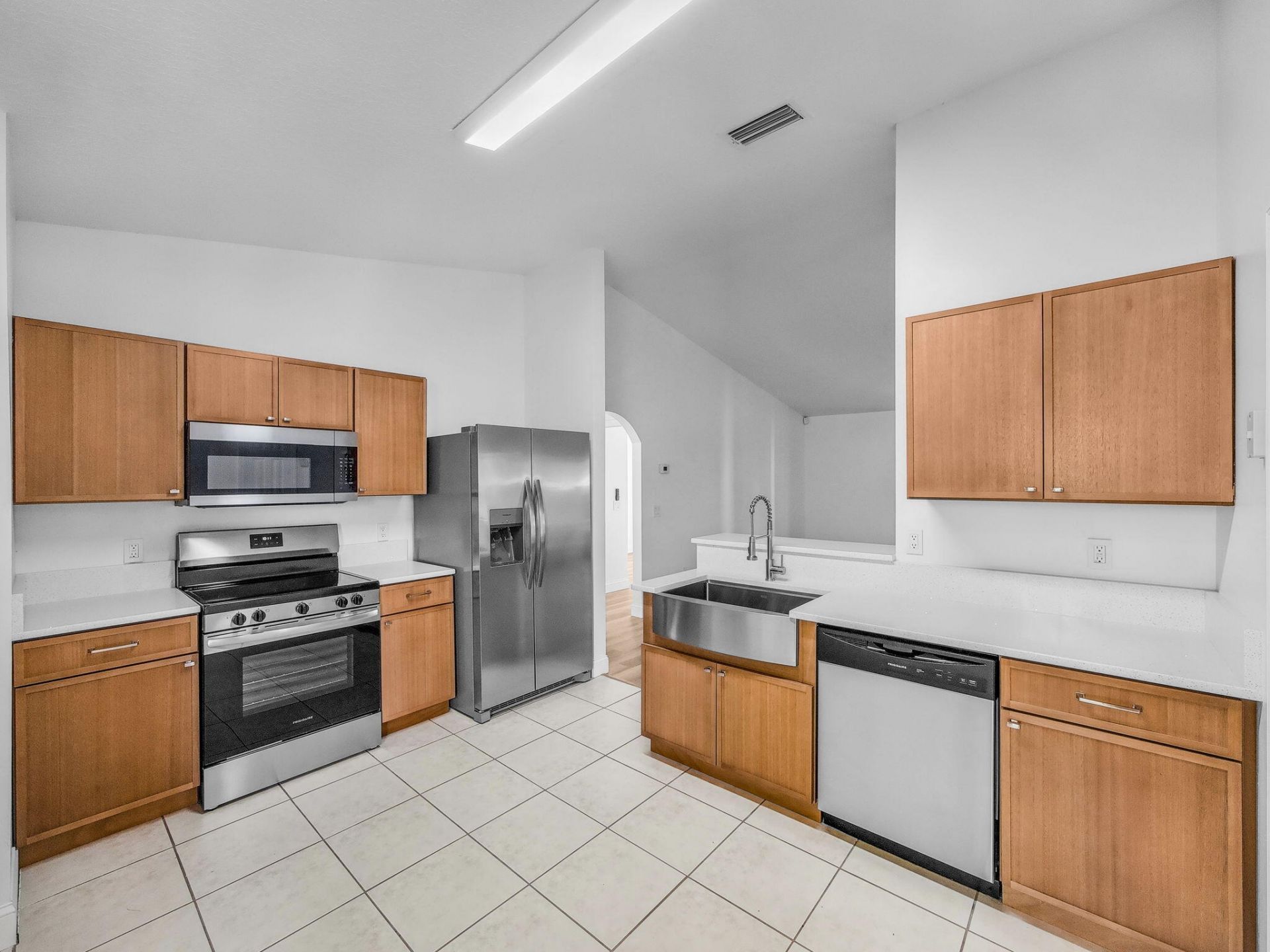 5323 NW Perez Court, Port Saint Lucie, FL 34983 Photo