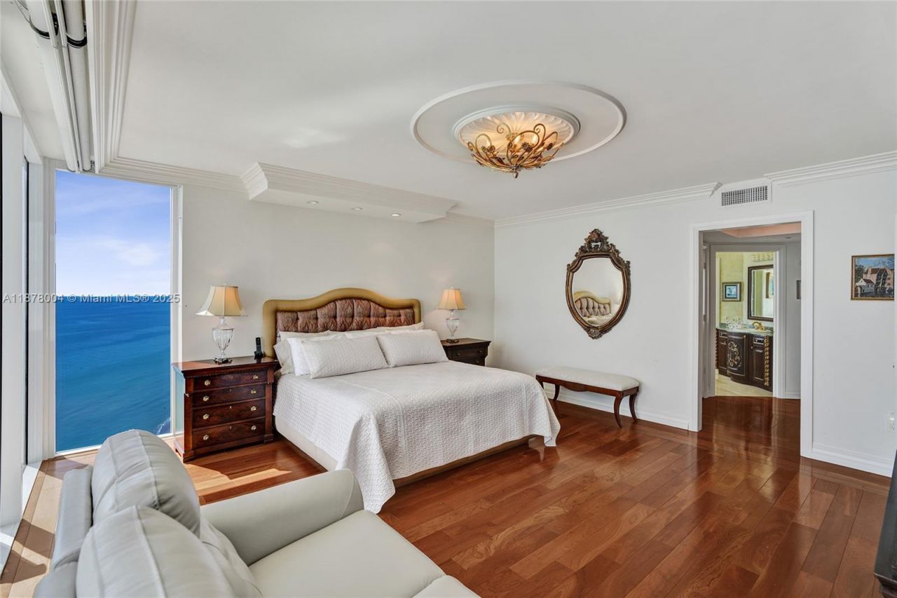 19111 Collins Ave, Unit 2101, Sunny Isles Beach, FL 33160 Photo