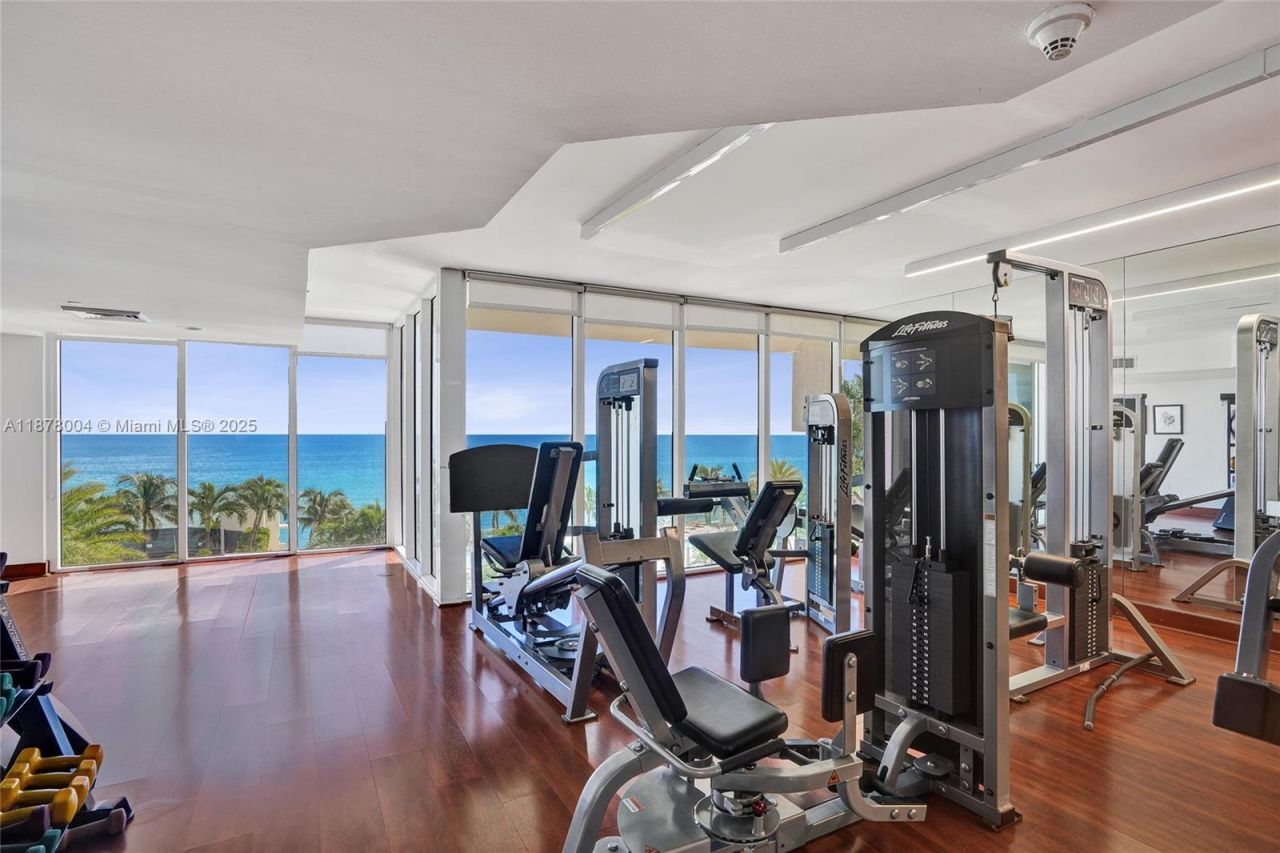 19111 Collins Ave, Unit 2101, Sunny Isles Beach, FL 33160 Photo