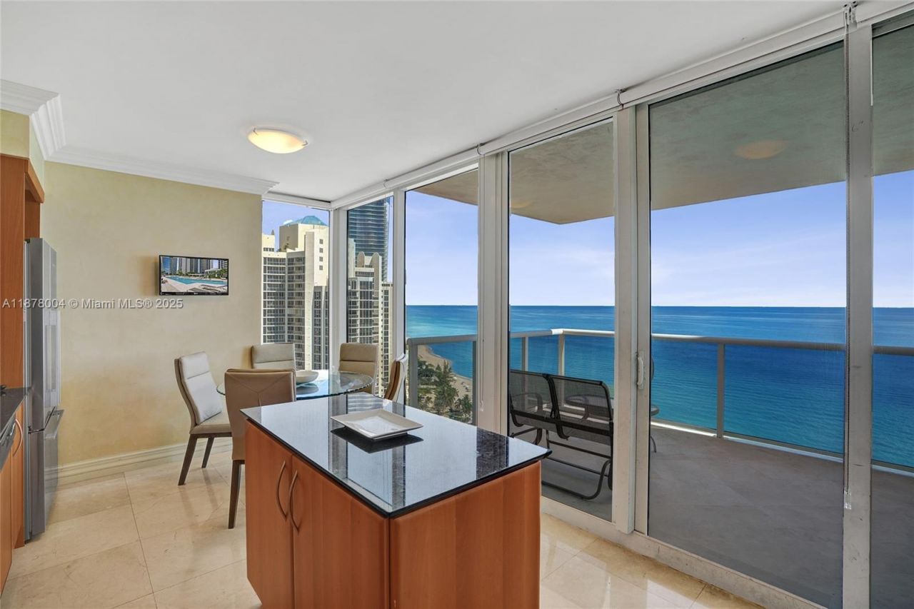 19111 Collins Ave, Unit 2101, Sunny Isles Beach, FL 33160 Photo