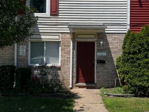 2622 E 75th Street, Cleveland, OH 44104