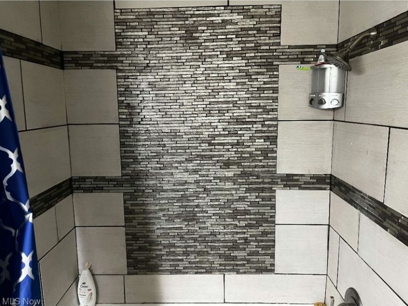 2622 E 75th Street, Cleveland, OH 44104 Photo 14