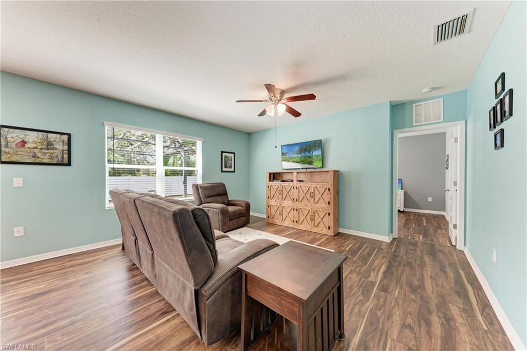 5809 71st St E, Palmetto, FL 34221 Photo