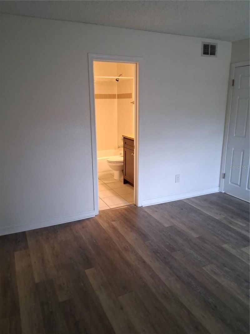 10200 Gandy Boulevard N, Unit 514, Saint Petersburg, FL 33702 Photo