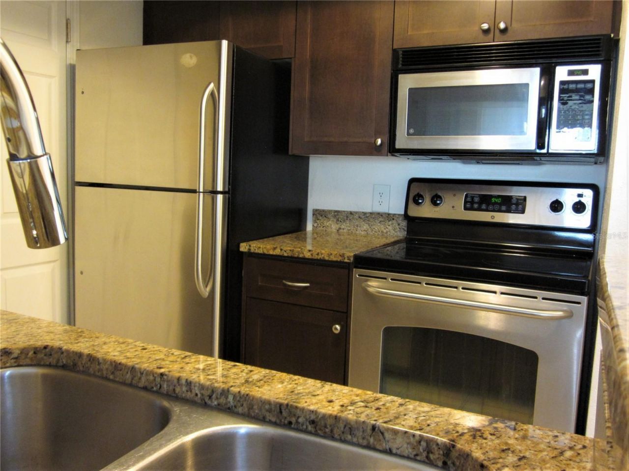 10200 Gandy Boulevard N, Unit 514, Saint Petersburg, FL 33702 Photo