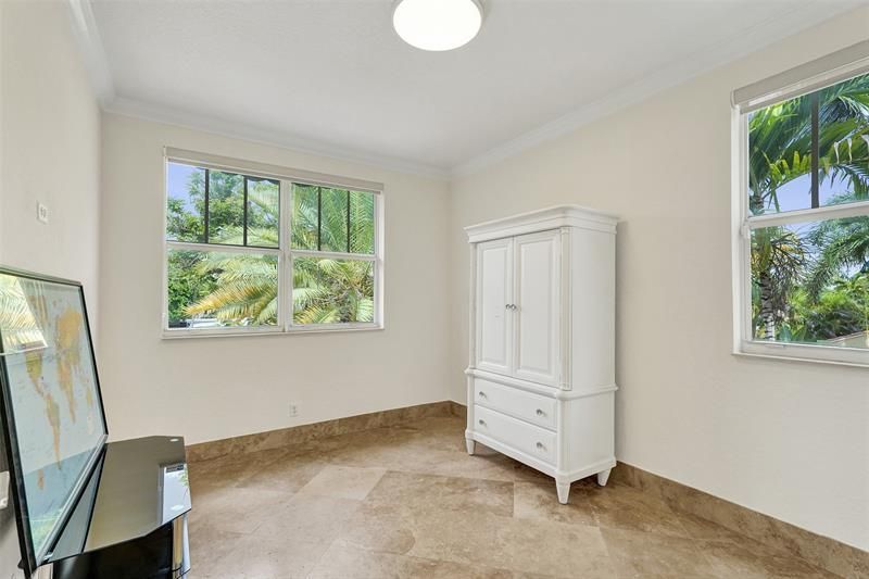 710 NE 15th Ave, Unit 710, Fort Lauderdale, FL 33304 Photo