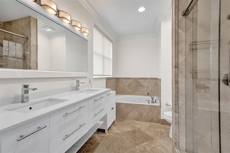 710 NE 15th Ave, Unit 710, Fort Lauderdale, FL 33304 Photo