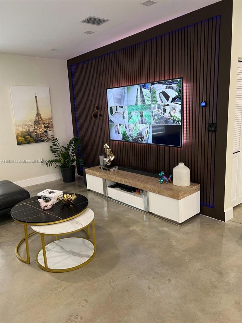 5621 NW 11th Ave, Miami, FL 33127 Photo