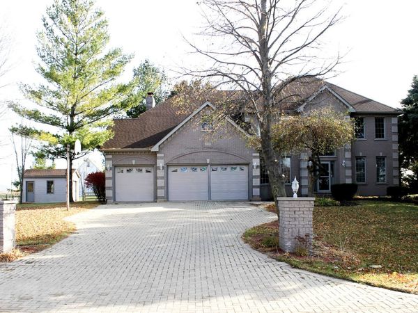 19057 S Saddlebrook Drive, Shorewood, IL 60404