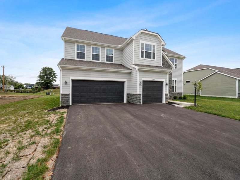 2854 Basil Drive, Delaware, OH 43015 Photo 2