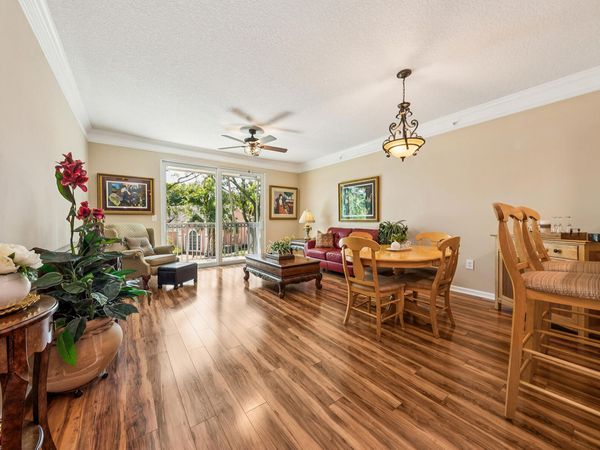 2020 Alta Meadows Lane, Unit 504, Delray Beach, FL 33444