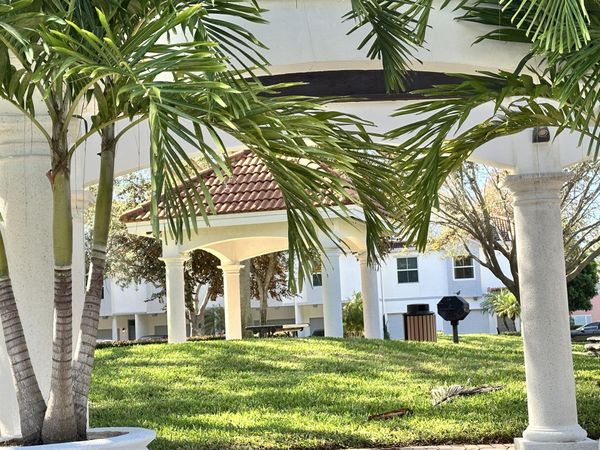 2020 Alta Meadows Lane, Unit 504, Delray Beach, FL 33444
