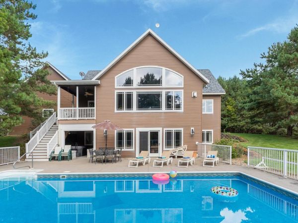 3191 Crestwood Drive NE, Alexandria, MN 56308