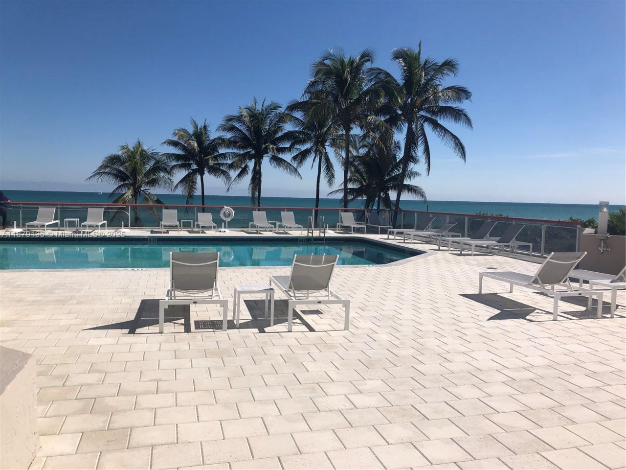 6767 Collins Ave, Unit 401, Miami Beach, FL 33141 Photo