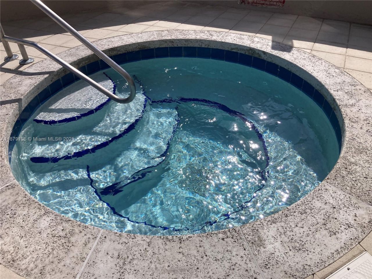 6767 Collins Ave, Unit 401, Miami Beach, FL 33141 Photo