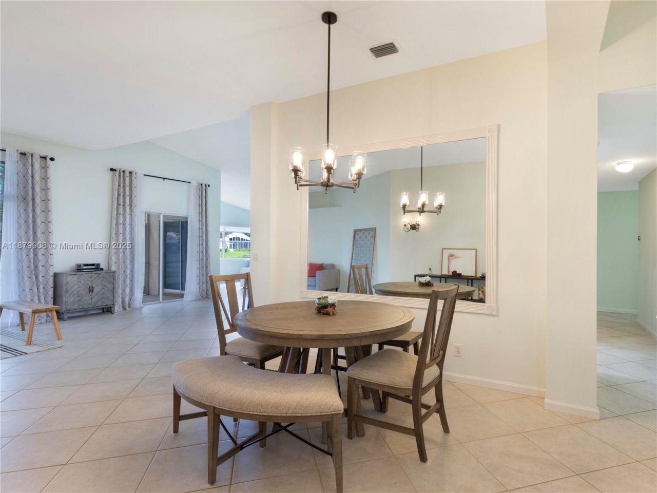 2549 Egret Lake Dr, Greenacres, FL 33413 Photo