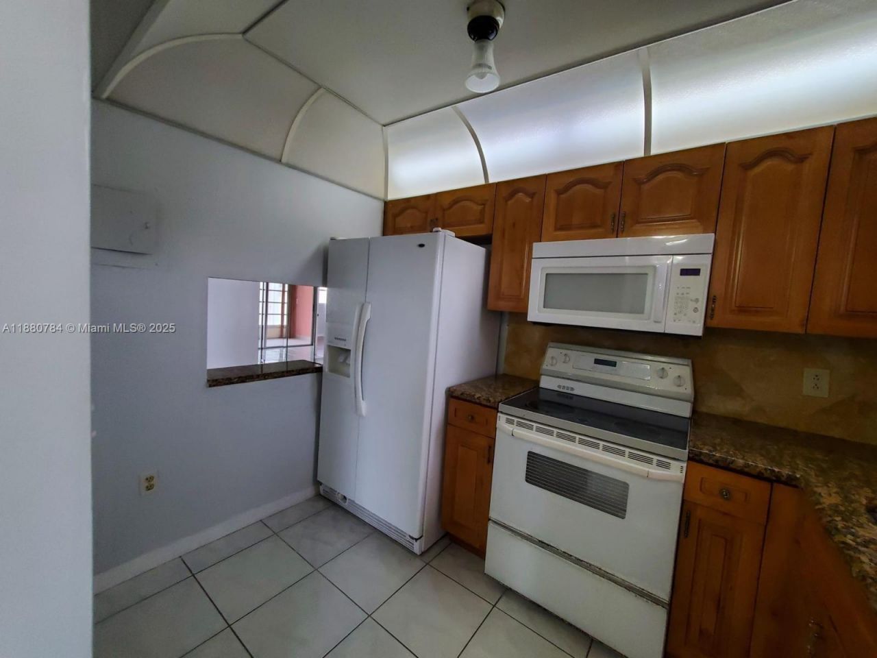 8280 Sunrise Lakes Blvd, Unit 301, Sunrise, FL 33322 Photo