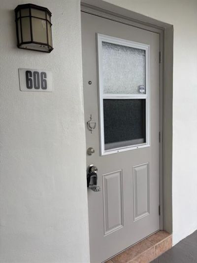 5000 NW 36th Street, Unit 606, Lauderdale Lakes, FL 33319 Photo