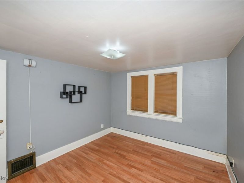 1345 Bellows Street, Akron, OH 44301 Photo 11