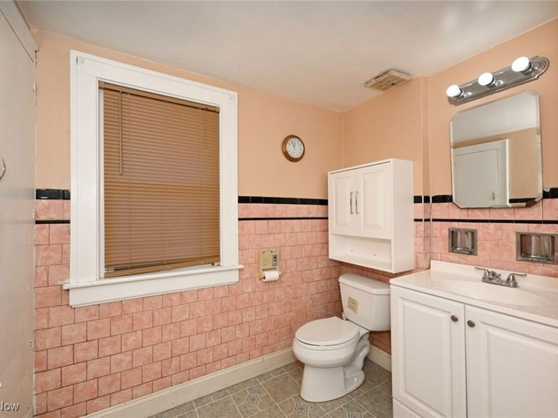 1345 Bellows Street, Akron, OH 44301 Photo 14