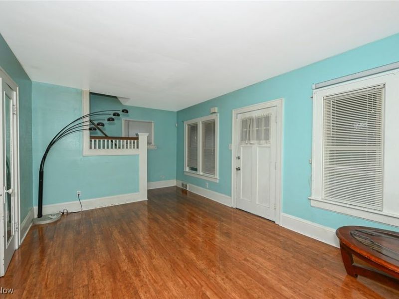 1345 Bellows Street, Akron, OH 44301 Photo 4