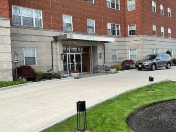 18975 Van Aken Boulevard, Unit 407, Shaker Heights, OH 44122