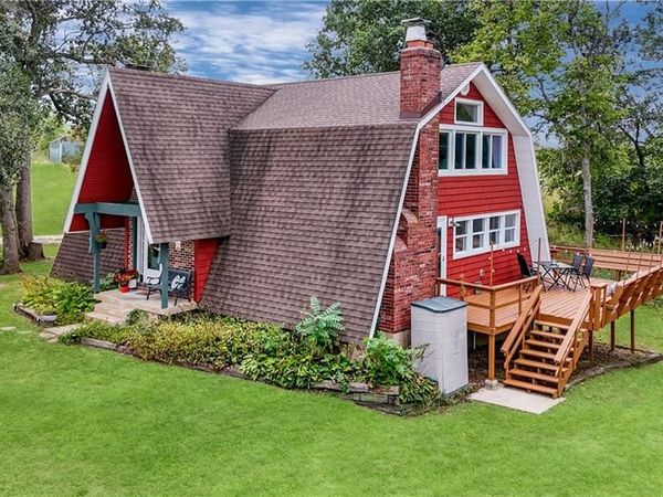 1017 NE 250 Road, Knob Noster, MO 65336