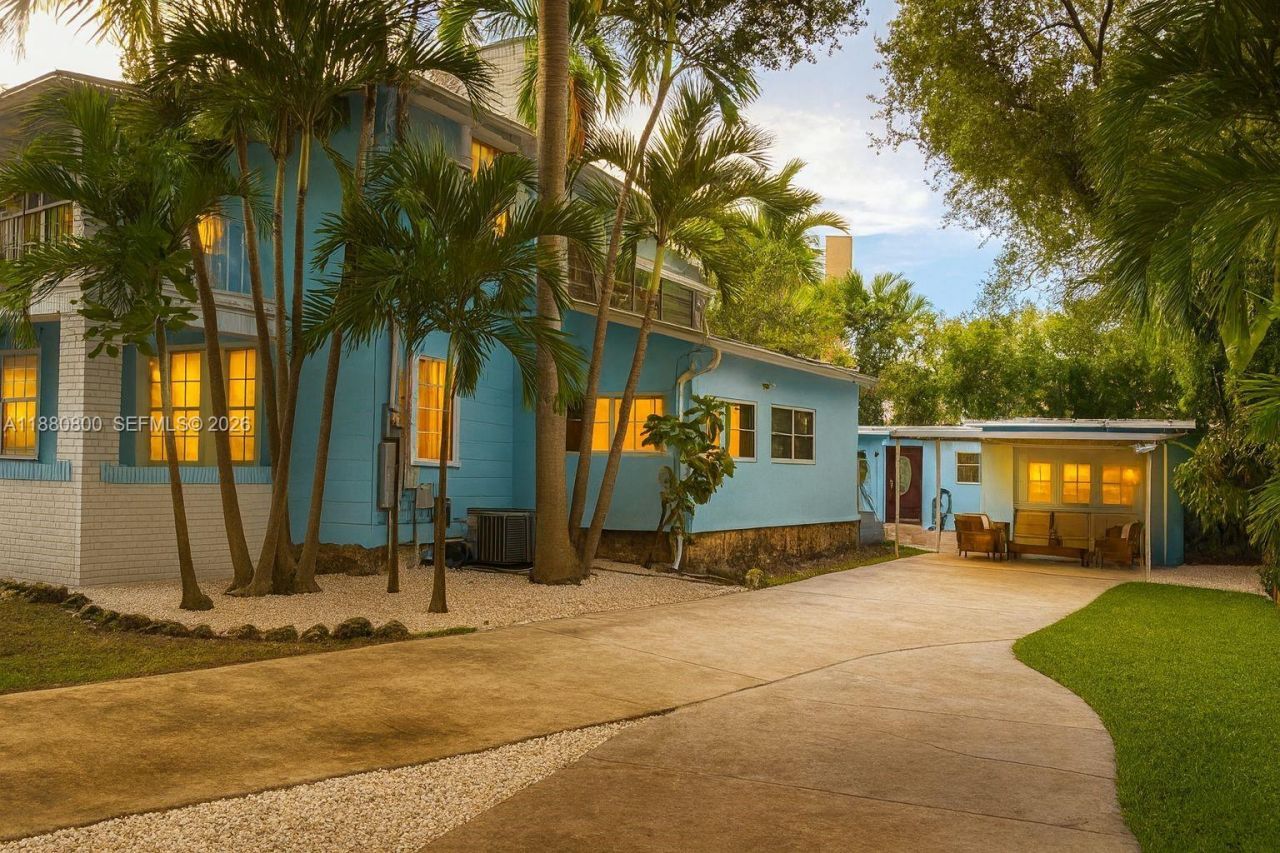 754 NE 71st St, Miami, FL 33138 Photo