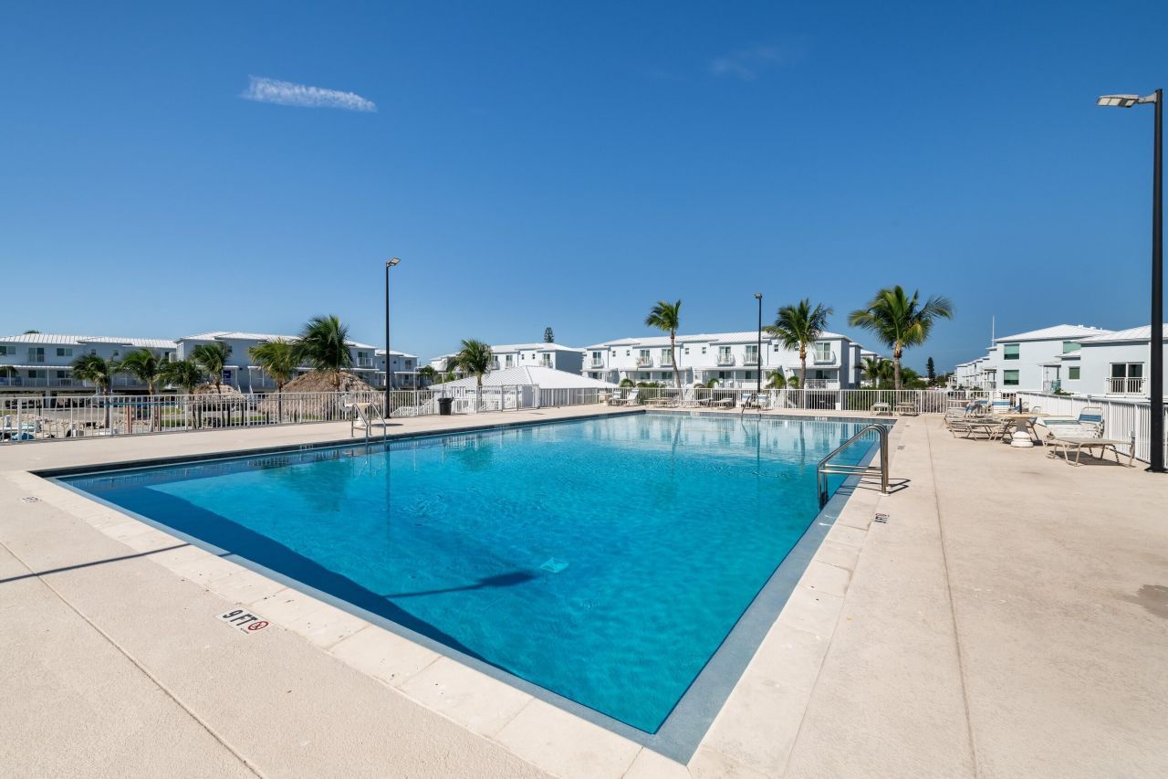 10877 Overseas Highway, Unit 31, Marathon, FL 33050 Photo