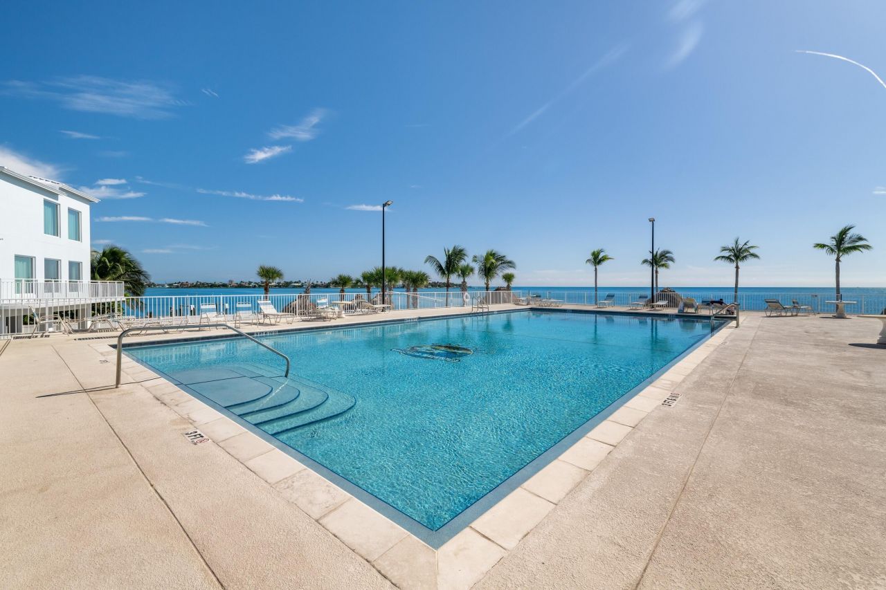 10877 Overseas Highway, Unit 31, Marathon, FL 33050 Photo